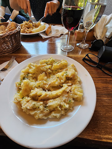 Opinii despre Konoba Potkova în Sinj - Gastronomija i ugostiteljstvo