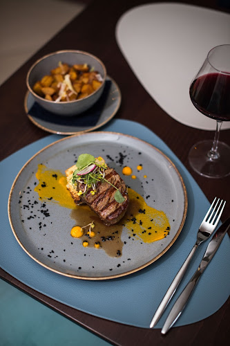 Opinii despre Mala Mora Restaurant & Cocktail Bar în Kaštel Lukšić - Gastronomija i ugostiteljstvo