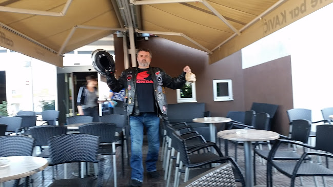 Opinii despre Caffe bar Kavić în Zagreb - Gastronomija i ugostiteljstvo