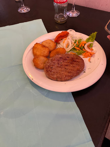 Restoran "Garfild" - Gastronomija i ugostiteljstvo