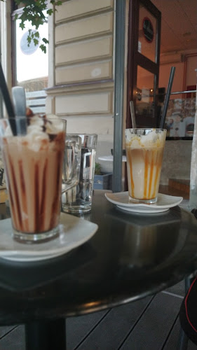 Comentarii opinii despre San Francisco Coffee House