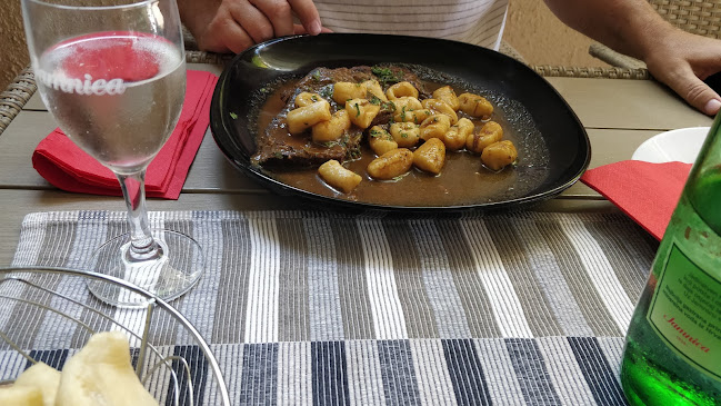 Opinii despre Konoba pizzeria Zlinje în Blato - Gastronomija i ugostiteljstvo