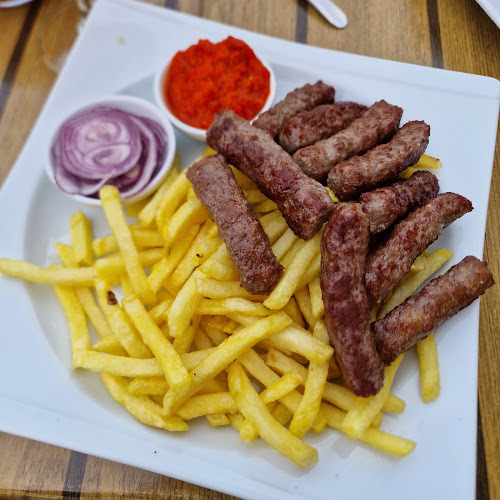 Opinii despre Cafe Bar Bistro Fontana în Dubrovnik - Gastronomija i ugostiteljstvo