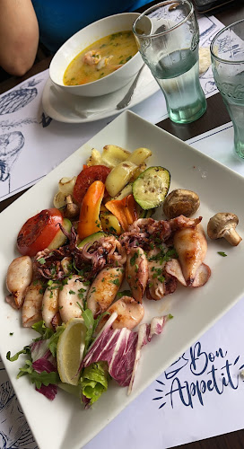 Comentarii opinii despre Coctel bar kremerko