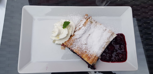 Pansion Lovački - Gastronomija i ugostiteljstvo