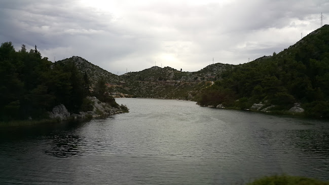 Opinii despre Pekara Ploče za pizza în Ploče - Gastronomija i ugostiteljstvo