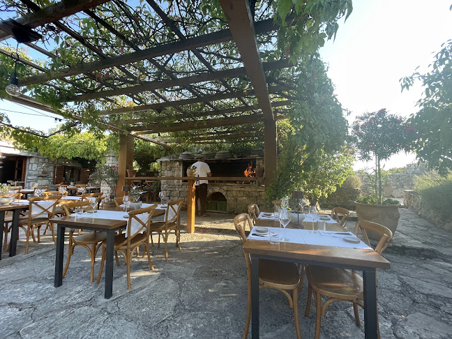 Vrsi bb, 20275, Žrnovo