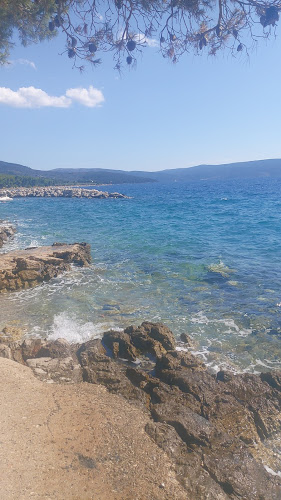 Unnamed Road, 51557, Cres