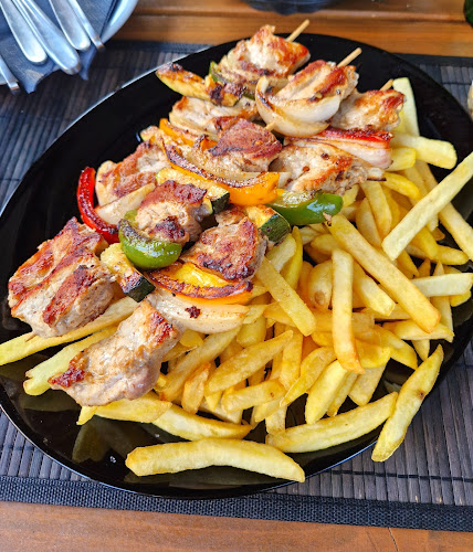 Opinii despre Bistro Ivando, Catering Bolero în Knin - Gastronomija i ugostiteljstvo