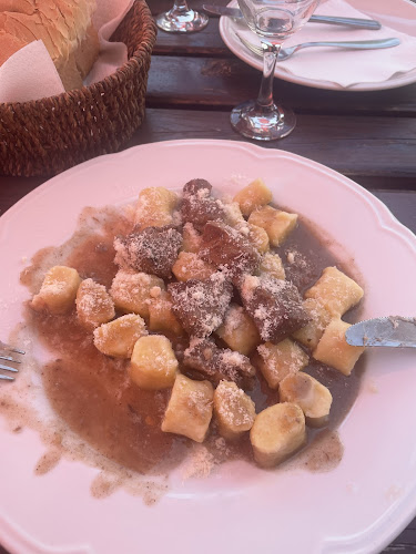 Comentarii opinii despre Lovac