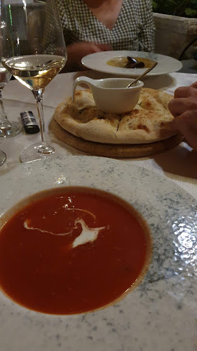 Restaurant Mali Raj - Okrug Gornji