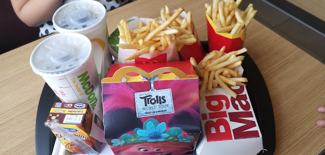 McDonald's Vrbani - Gastronomija i ugostiteljstvo