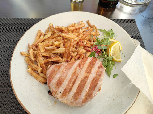 Obala kralja Tomislava 1, 21214, Kaštel Kambelovac