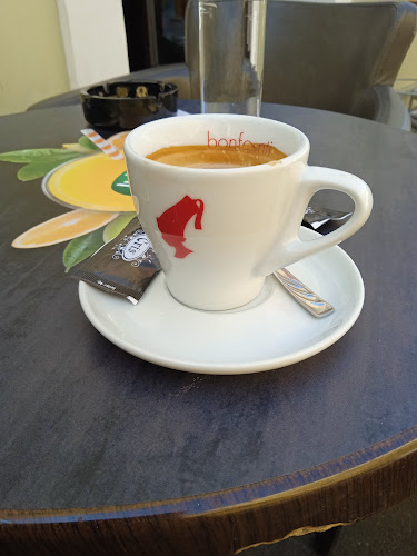 Opinii despre Caffe-Night Bar Cris în Križevci - Gastronomija i ugostiteljstvo