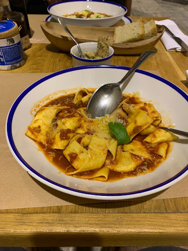 Dominisova ul. 3, 21000, Split