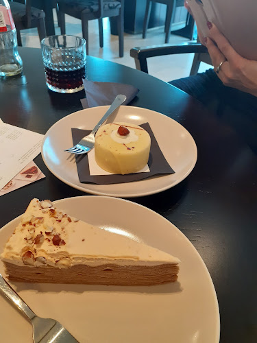 Opinii despre Gradska Kavana Oro în Oroslavje - Gastronomija i ugostiteljstvo