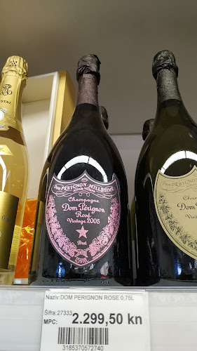 Comentarii opinii despre Diskont pića Fumar