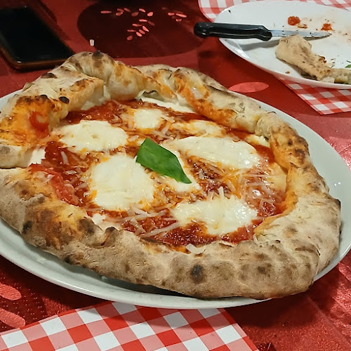 Opinii despre L' oro di Napoli în Zagreb - Gastronomija i ugostiteljstvo