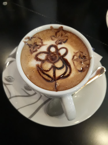 Caffe Bar Spirit - Gastronomija i ugostiteljstvo