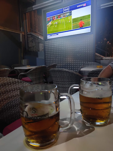 Opinii despre Caffe Bar Virus în Split - Gastronomija i ugostiteljstvo