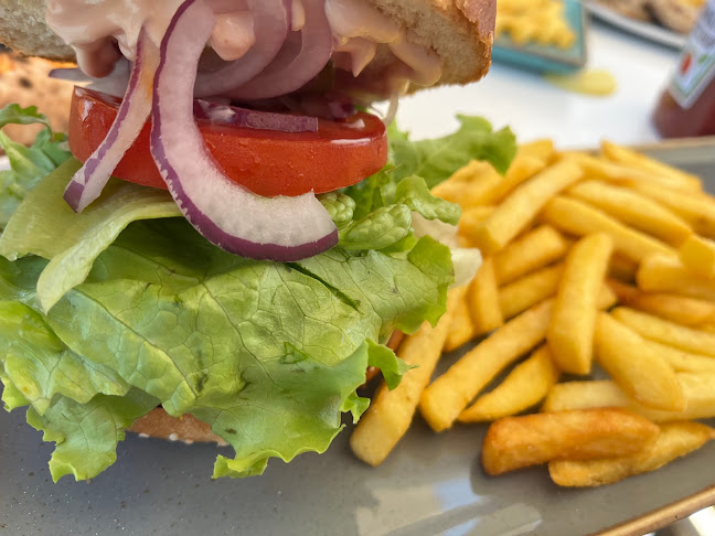 Opinii despre Shooko Beach Bar în Split - Gastronomija i ugostiteljstvo