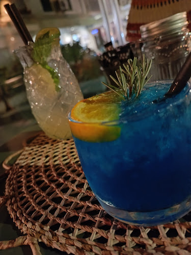 IN 2 THE BAR - Gastronomija i ugostiteljstvo