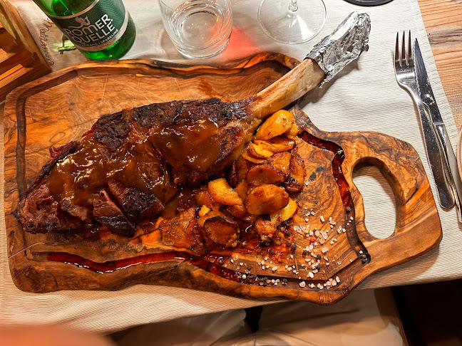 Braće Bibić 15, 21450, Hvar