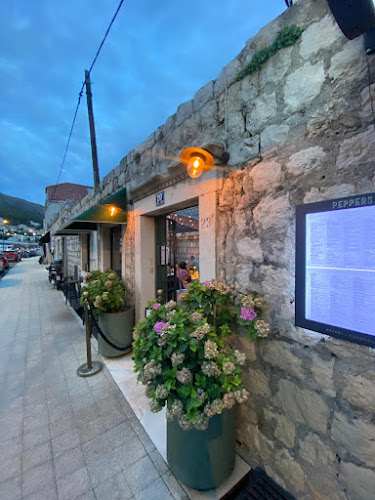 Lapadska obala 20, 20000, Dubrovnik