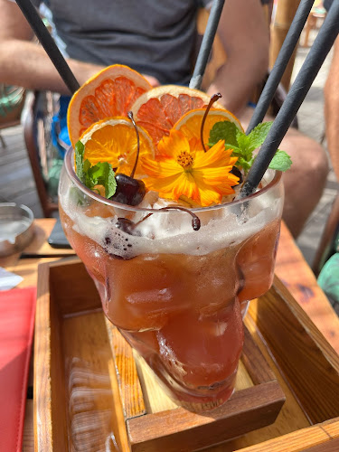 Opinii despre Havana Rovinj Cocktail Bar în Rovinj - Gastronomija i ugostiteljstvo