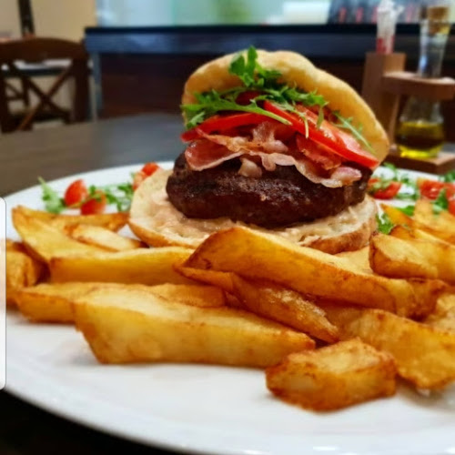 Pizz'up - Gastronomija i ugostiteljstvo