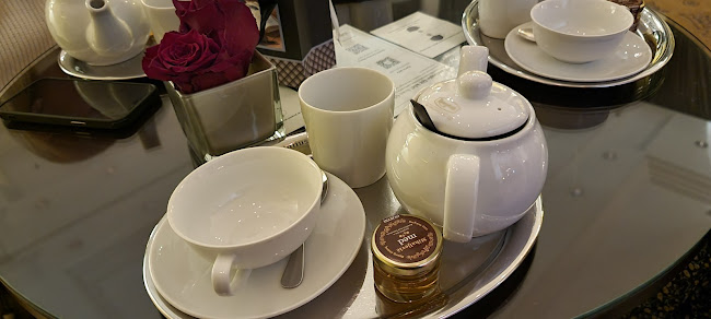 Esplanade 1925 Lounge & Cocktail Bar