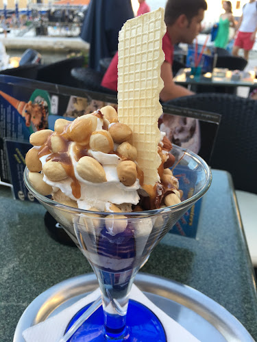 Slastičarnica Obala - Gastronomija i ugostiteljstvo