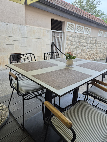 Pizzeria Bistro Peperoncin - Supetar