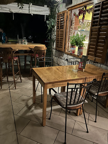 Kraj 118-123, 21325, Tučepi