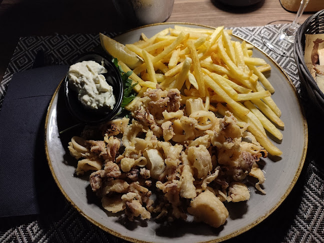 Obala kralja Tomislava 24, 21217, Kaštel Novi