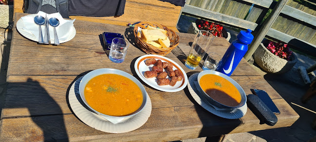 Opinii despre Planinarski dom Kalnik în Kalnik - Gastronomija i ugostiteljstvo