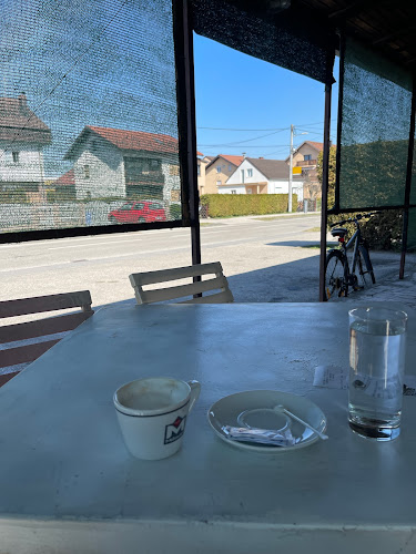 Busko blato - Gastronomija i ugostiteljstvo