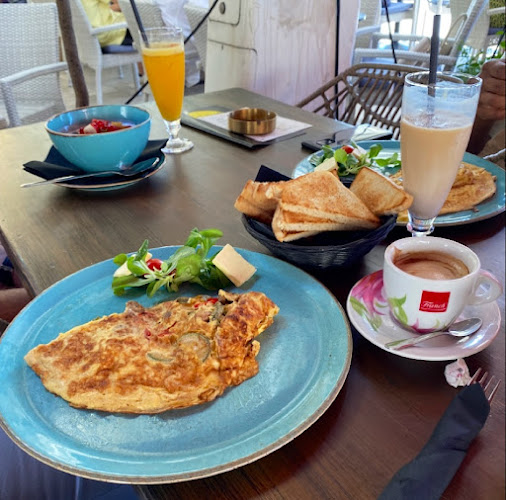 Obala Hrvatskog narodnog preporoda 5, 21000, Split