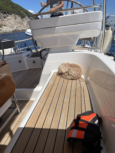 Opinii despre Pekara Babić - Kaštel Gomilica (P15) în Kaštel Gomilica - Gastronomija i ugostiteljstvo