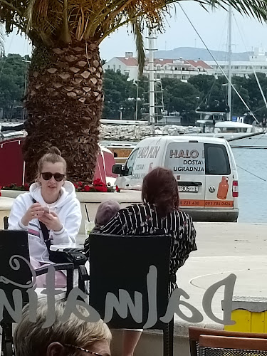 Caffe Bar Dalmatino - Gastronomija i ugostiteljstvo