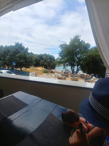 Comentarii opinii despre La Playa Bistro