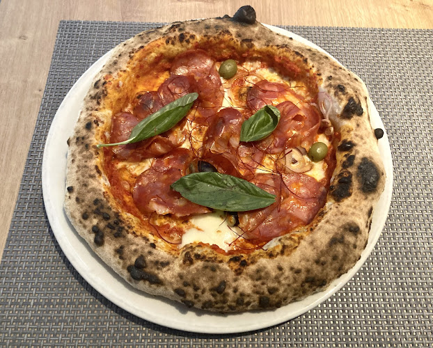 Opinii despre Pizzeria Toccare în Zagreb - Gastronomija i ugostiteljstvo