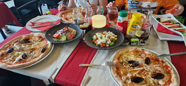 Put Cvitačke 6, 21300, Makarska