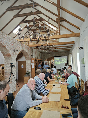 Ul. Antuna Mihanovića 14, 33515, Orahovica