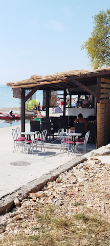 Pablo caffe beach bar - Gastronomija i ugostiteljstvo