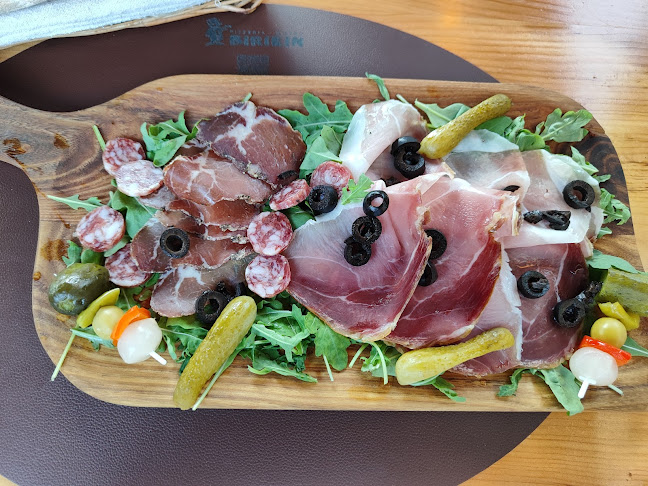 Opinii despre Pizzeria-bistro Birikin în Nova Vas - Gastronomija i ugostiteljstvo