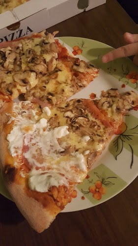 Hollywood Caffe - Gastronomija i ugostiteljstvo