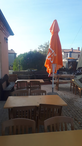 Ul. Istarska 8, 52465, Poreč