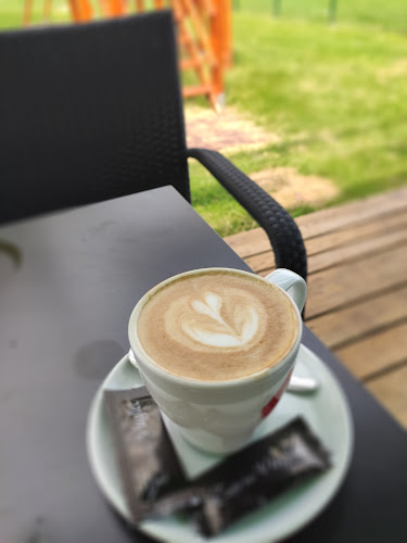 Opinii despre Caffe bar Vuglec în Gradići - Gastronomija i ugostiteljstvo