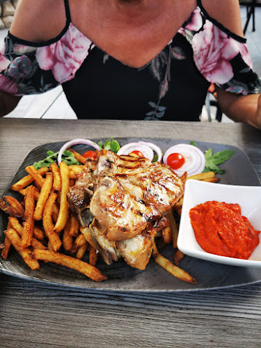 Opinii despre Restoran Focus în Kaštel Stari - Gastronomija i ugostiteljstvo